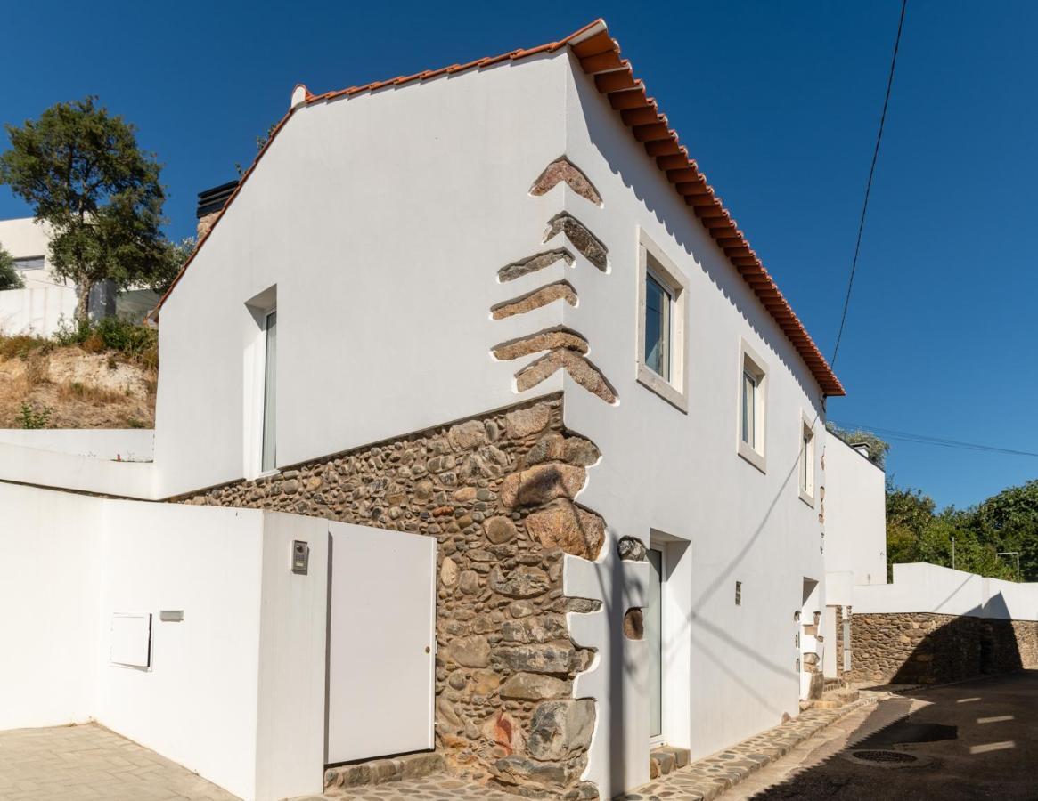 Вилла Beautiful House Миранда-ду-Корву Экстерьер фото